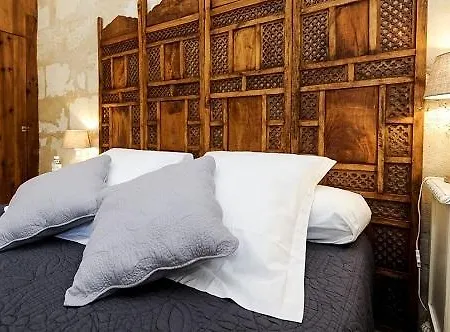 Couette-café Le Clos Du - Chc 2*